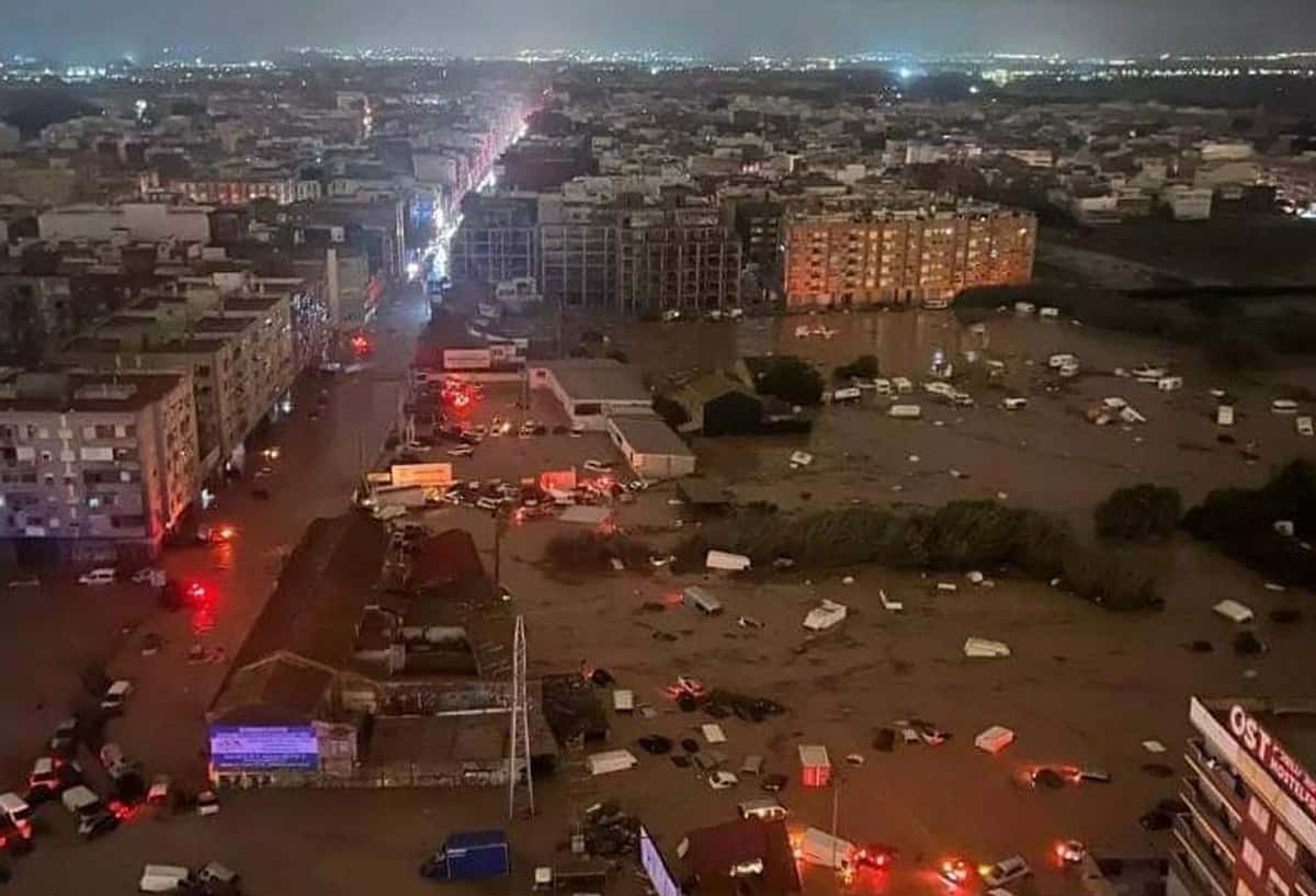 UPDATE/ Numărul românilor dați dispăruți în inundațiile din Spania a crescut la 22