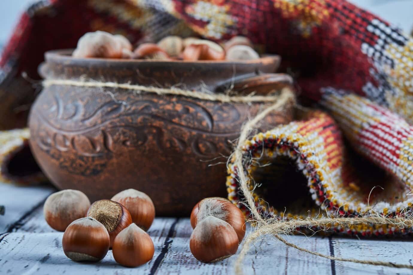Seceta a afectat productia de castane romanesti. In pietele din Targu-Jiu nu se gasesc decat castane din import