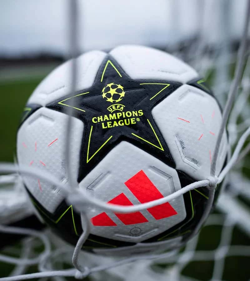 A debutat etapa a șasea a Campionatului de fotbal