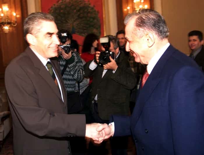 Ion Iliescu și Petre Roman, inculpați în dosarul Mineriadei