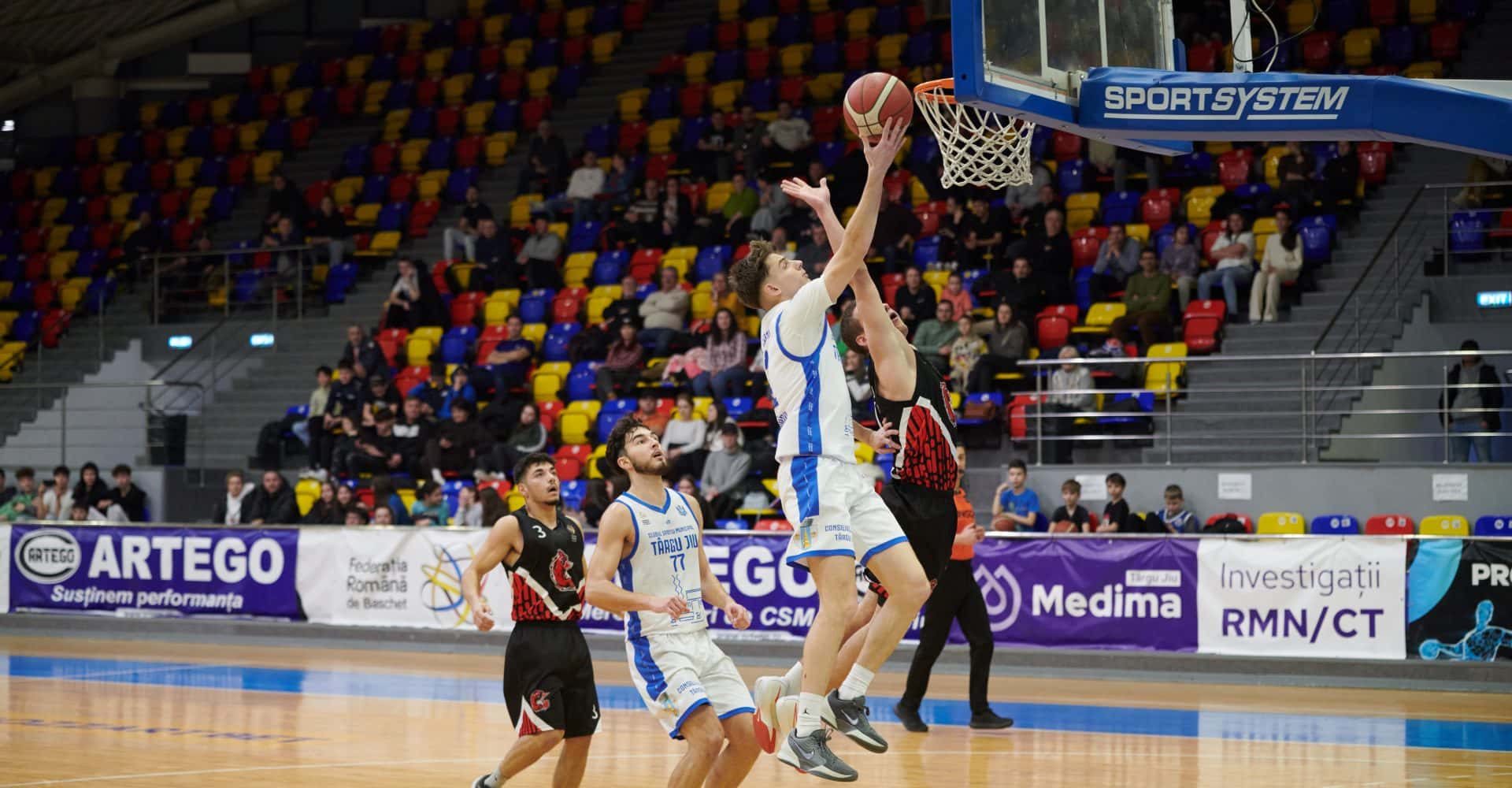 Baschet masculin: CSM Târgu Jiu întâlnește CSU Cluj Napoca, astăzi, de la ora 17.00