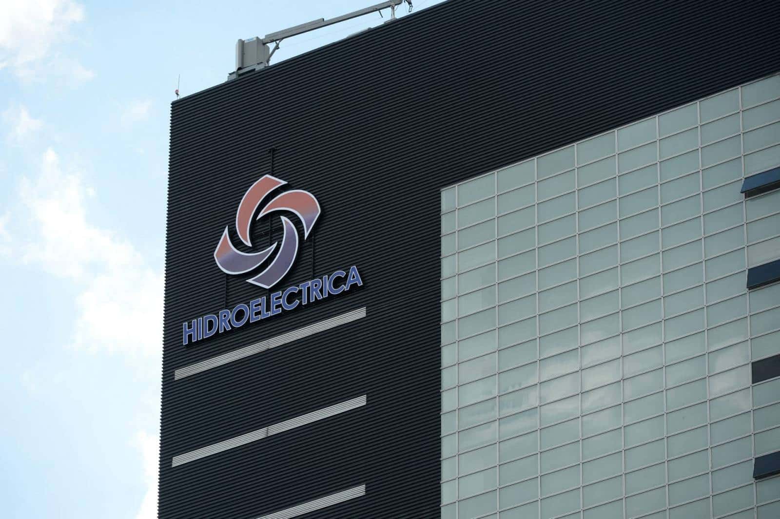 Două noi metode de plată a facturilor la Hidroelectrica