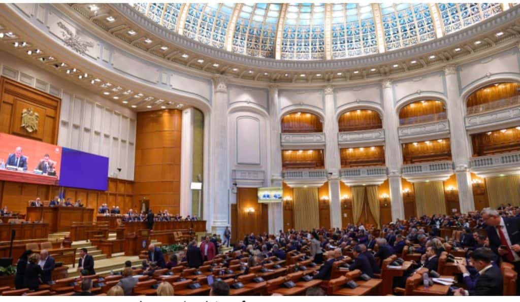 Moțiunea de cenzură la adresa Guvernului a fost respinsă