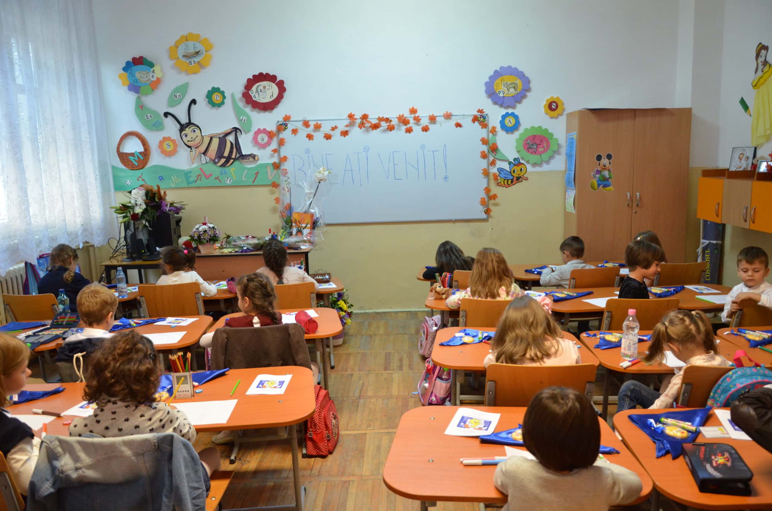 Încep înscrierile în clasa pregătitoare