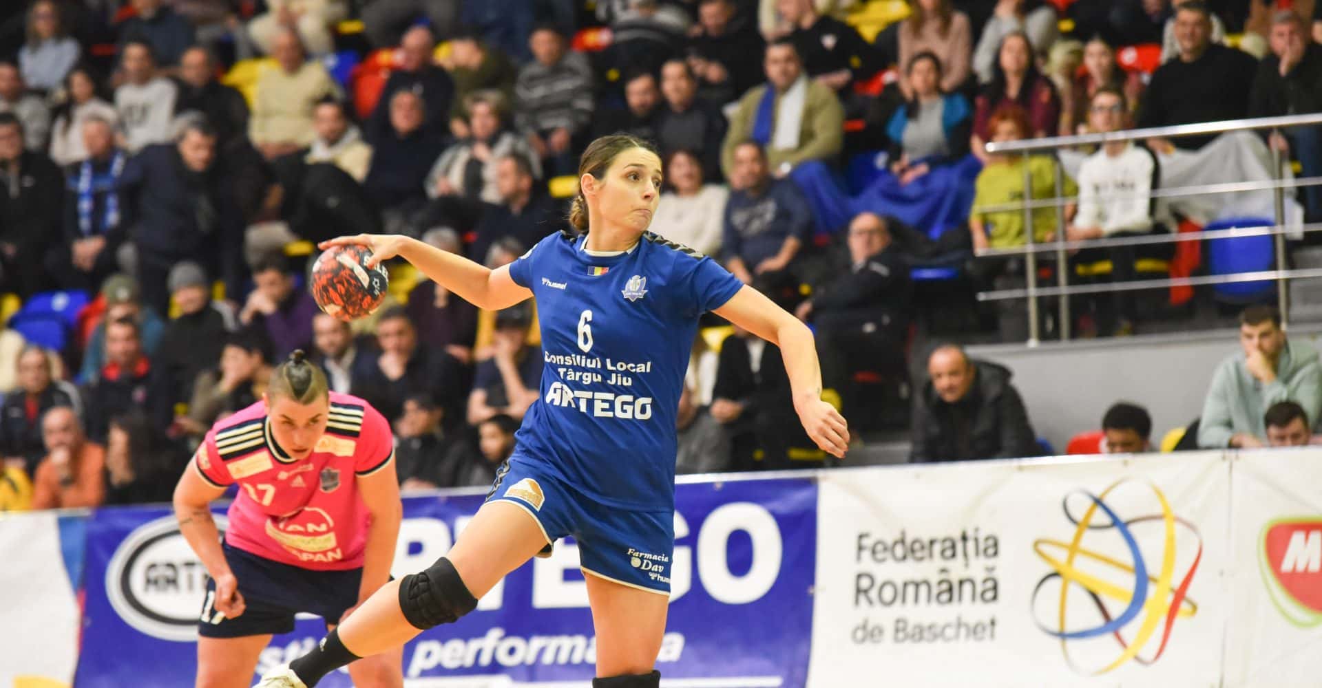 Echipa de handbal a CSM Târgu-Jiu, învinsă de SCM Râmnicu Vâlcea, scor 30-46