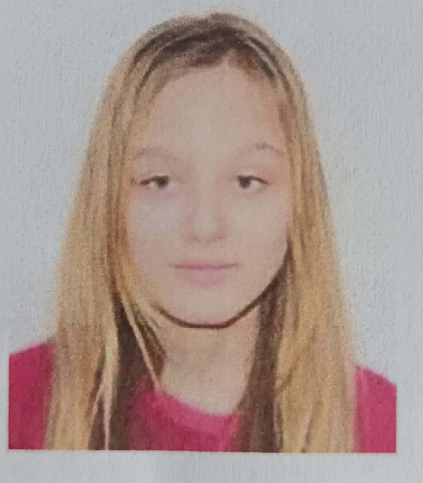 Adolescentă de 17 ani, de negăsit!