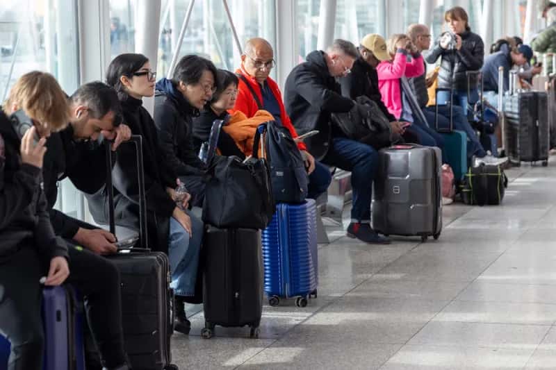 Aeroportul Heathrow din Londra, închis pentru o zi din cauza unei pene de curent masive