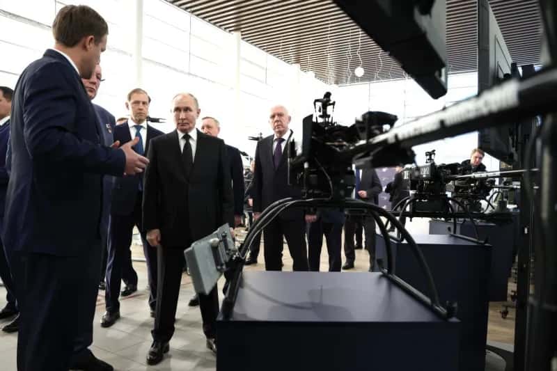 Rusia acuză Uniunea Europeană că a șantajat România ca să-i blocheze candidatura lui Călin Georgescu la președinție