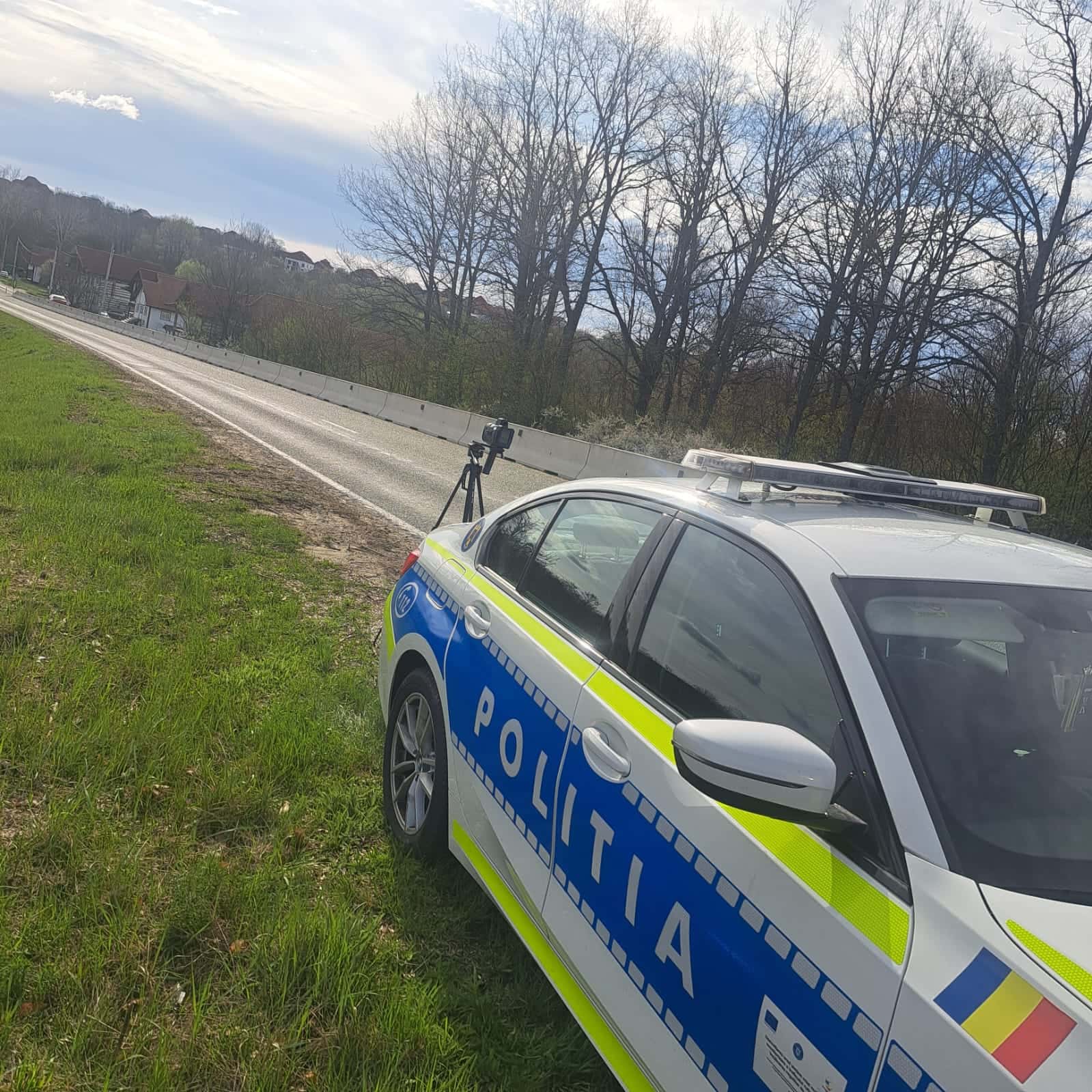Acțiuni ale polițiștilor pentru prevenirea accidentelor rutiere cauzate de viteză