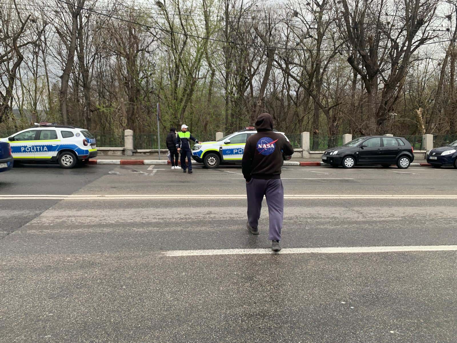 Peste 400 de pietoni sancționați pentru nerespectarea regulilor de circulație