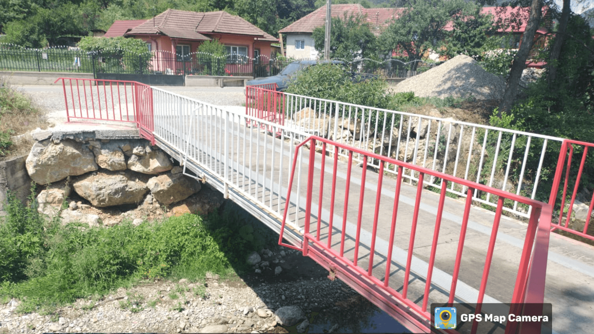 Amendă de 35.000 lei pentru lucrare ilegală pe cursul de apă