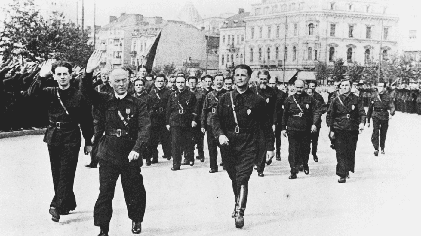 Românii, păreri împărțite despre Mișcarea Legionară