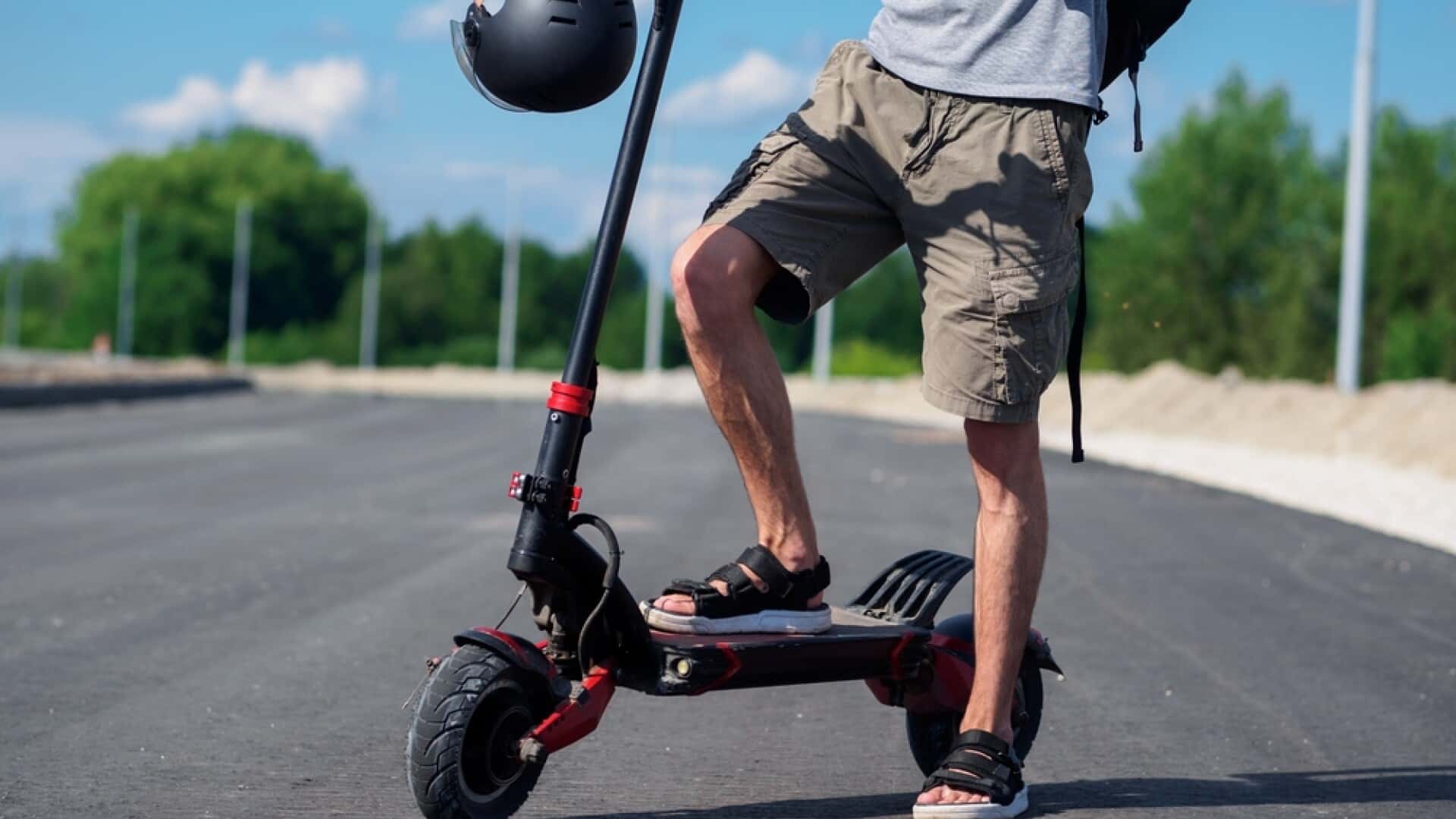 Polița RCA pentru trotinete electrice și biciclete a intrat în vigoare