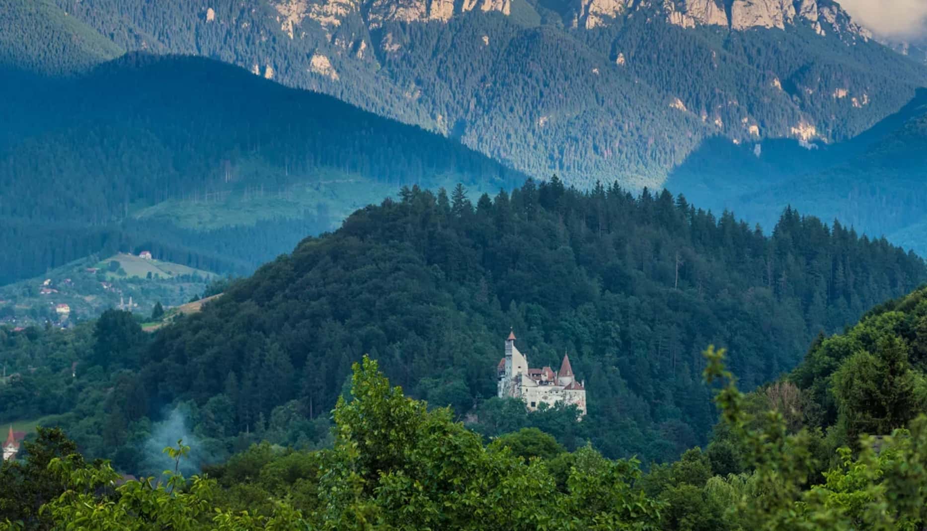 Scădere ușoară a turiștilor în România față de 2024