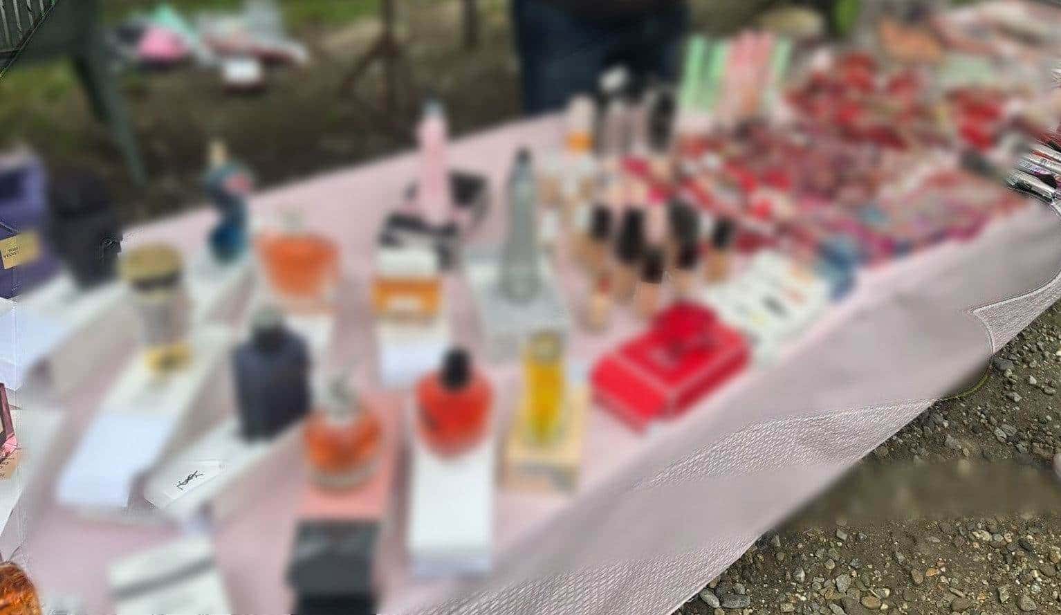 Jandarmii gorjeni au depistat vânzători de articole contrafăcute