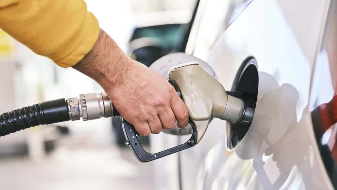 Ministerul Energiei garantează stabilitatea prețurilor la carburanți