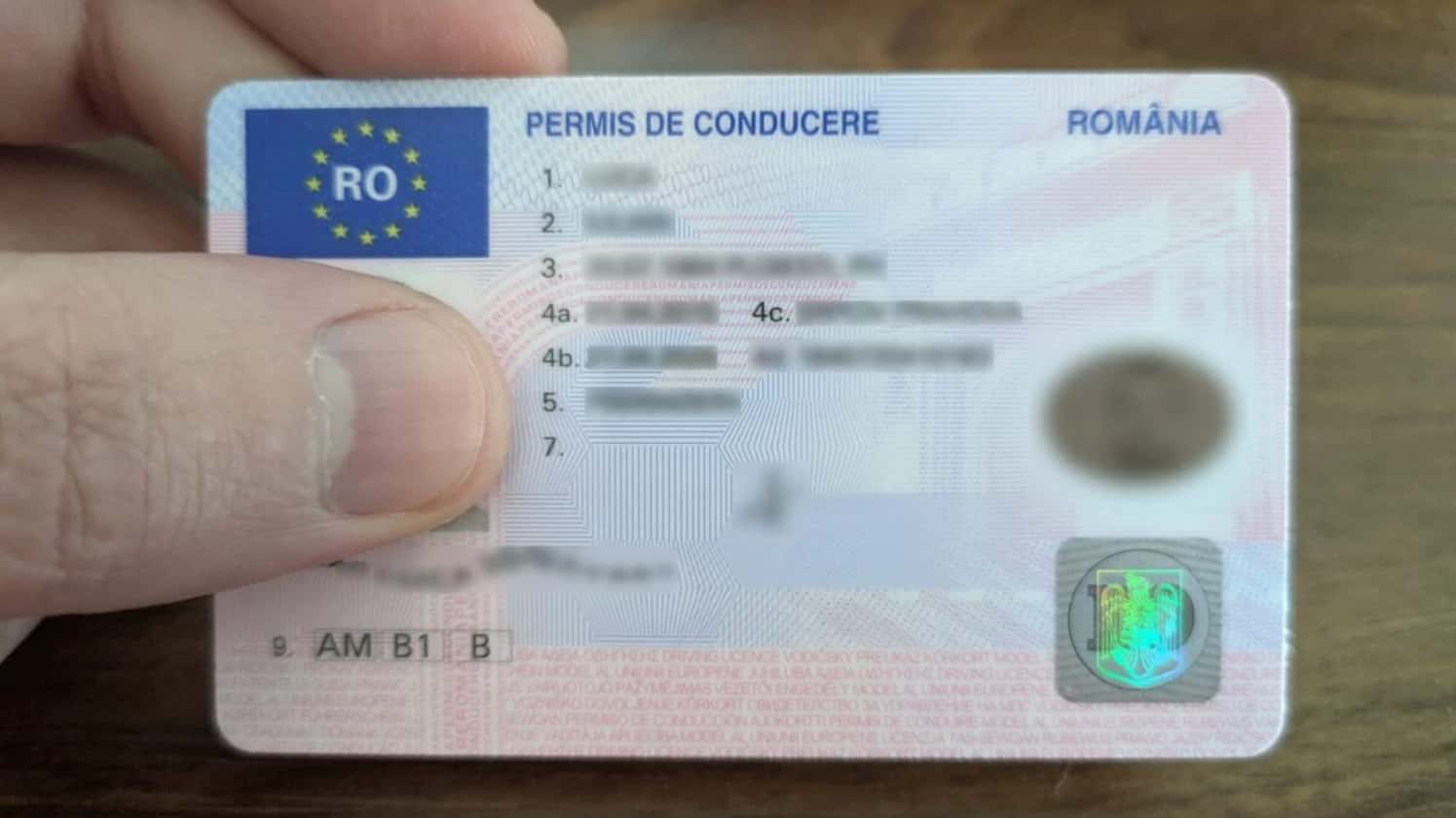Noi reguli UE: examen auto mai complex și permis de conducere digital