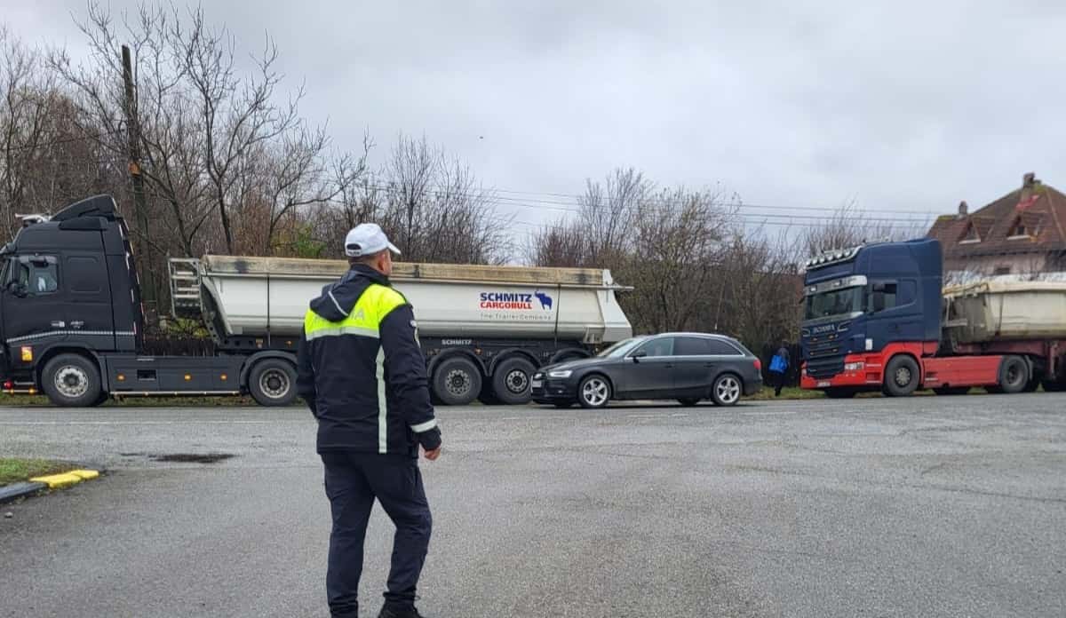 IPJ Gorj - Peste 500 de autovehicule controlate