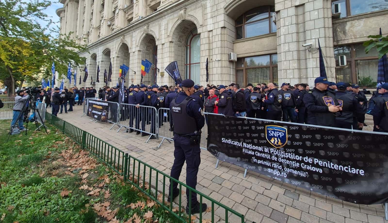 Proteste în penitenciare: sindicatele cer oprirea schimbărilor la pensiile militare