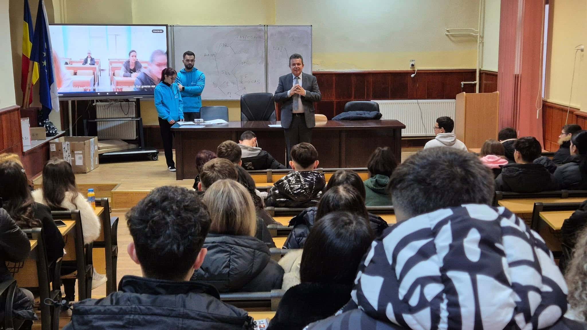 Săptămâna porților deschise la Universitatea „Constantin Brâncuşi”