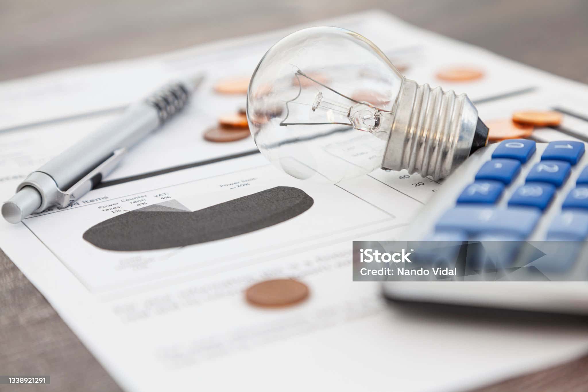 Facturi mai mari la energie, începând din această lună
