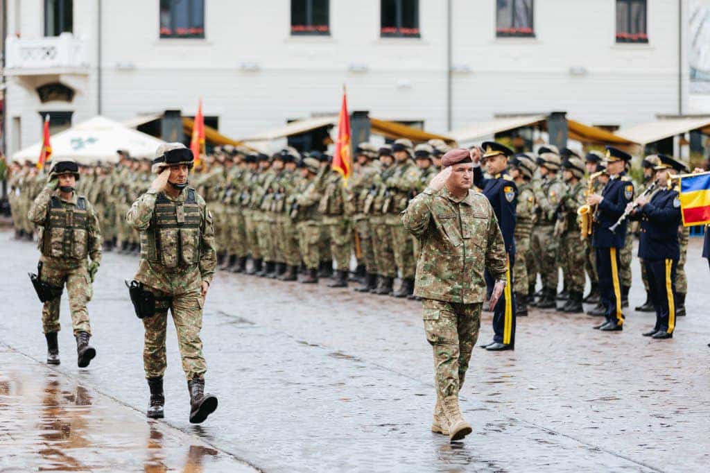 Trafic închis parțial pentru înmânarea Drapelului de Luptă