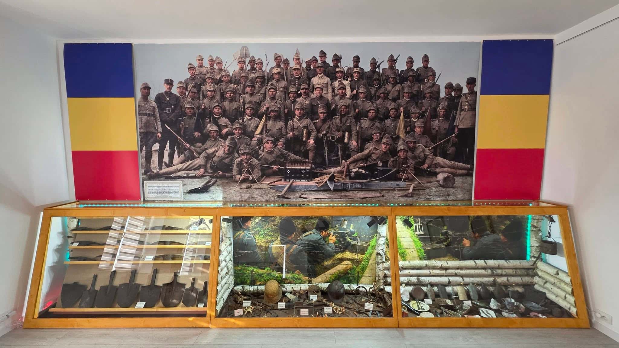 Trasee tematice și expoziție militară; proiect Salvamont unic în țară