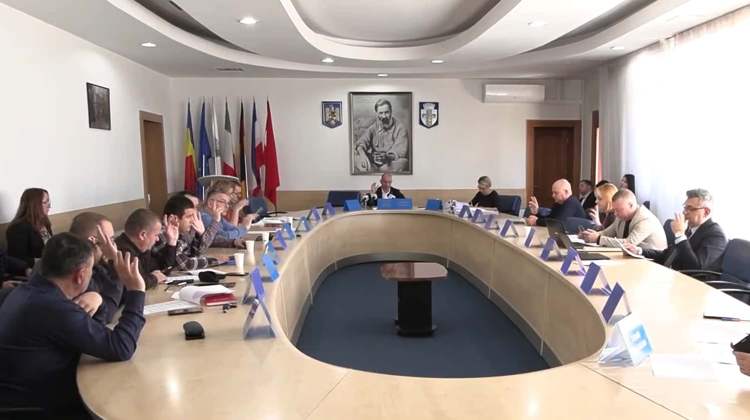 Demisie în Consiliul Local Târgu Jiu! Atac la conducerea PSD