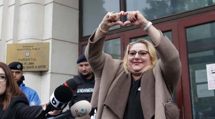 Diana Șoșoacă ar putea rămâne fără imunitate parlamentară