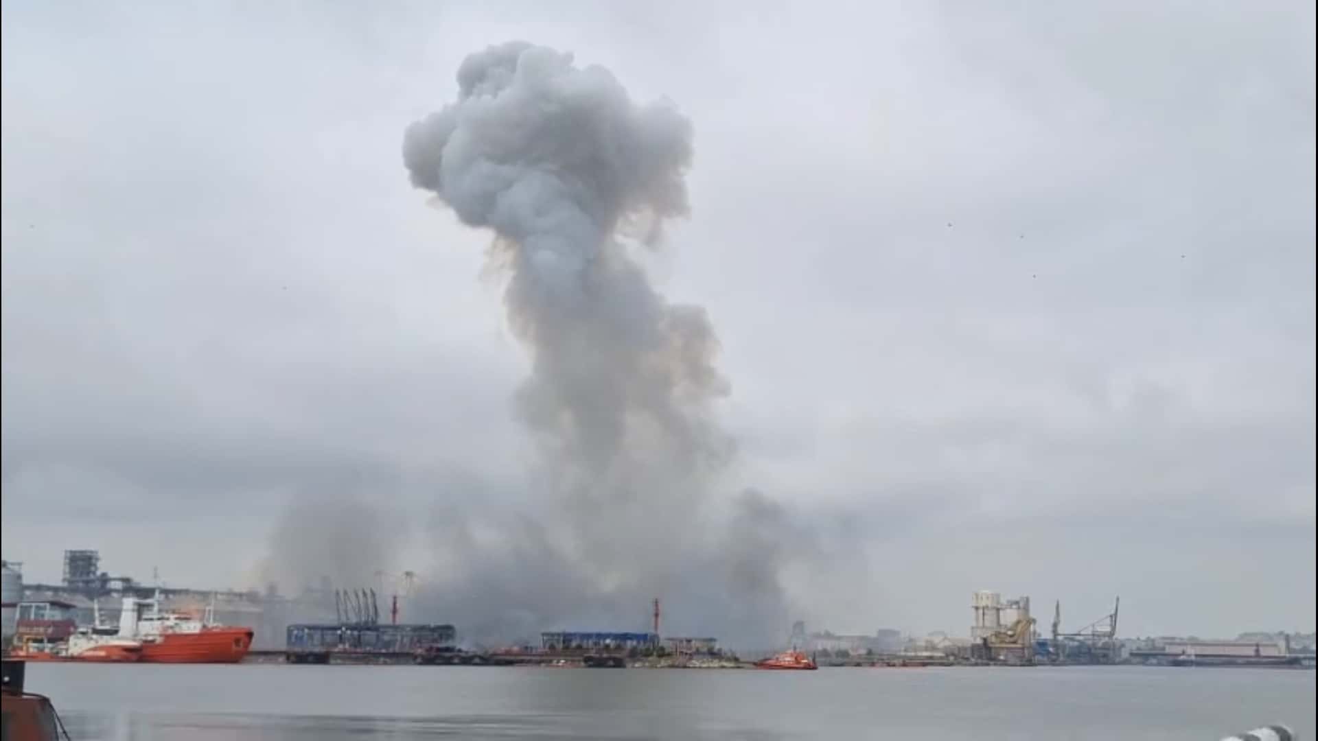 O dronă marină a explodat în Portul Constanța
