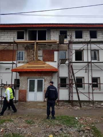 Firmă de construcții din Rovinari, amendată cu 20.000 de lei pentru muncă la negru