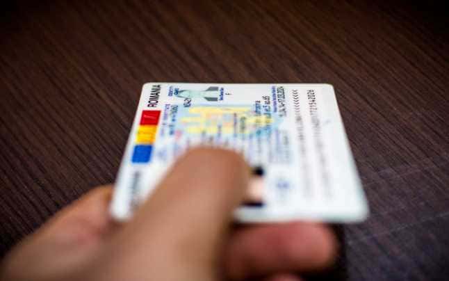 Proiect: Instituțiile publice să nu mai solicite copie după buletin