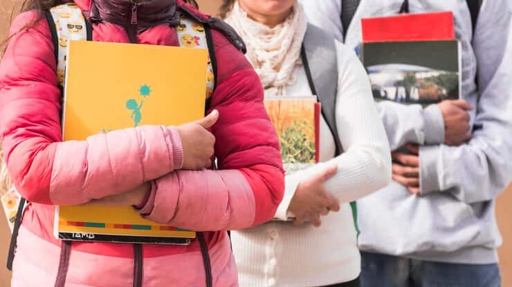 Meditații gratuite pentru copiii din medii defavorizate