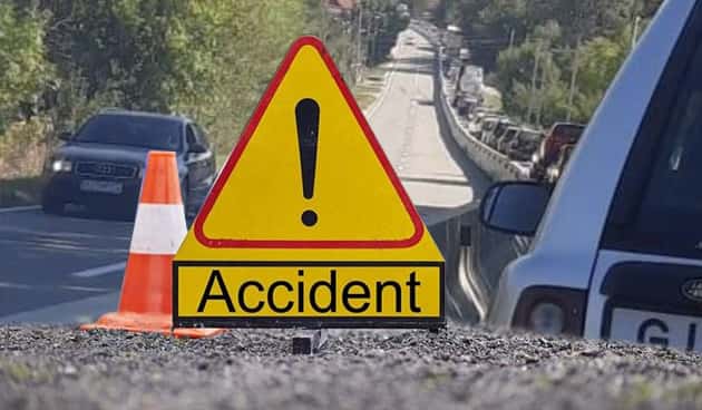 Accident cu 3 autovehicule în Scoarța