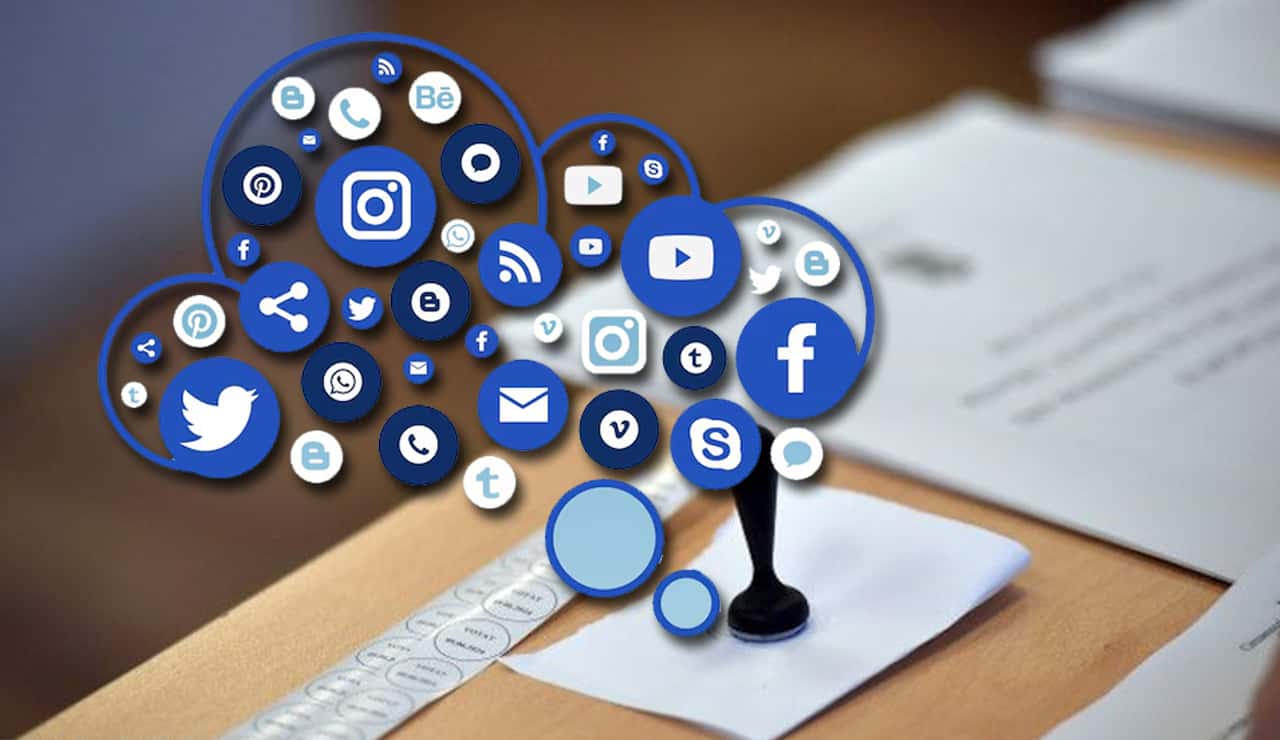 Politicienii susțin că "opinia publică a fost manipulată prin social media"