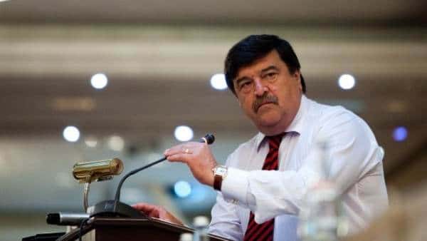 Cererea de revocare a lui Toni Greblă din funcţia de preşedinte al AEP, pe agenda de astăzi a Parlamentului
