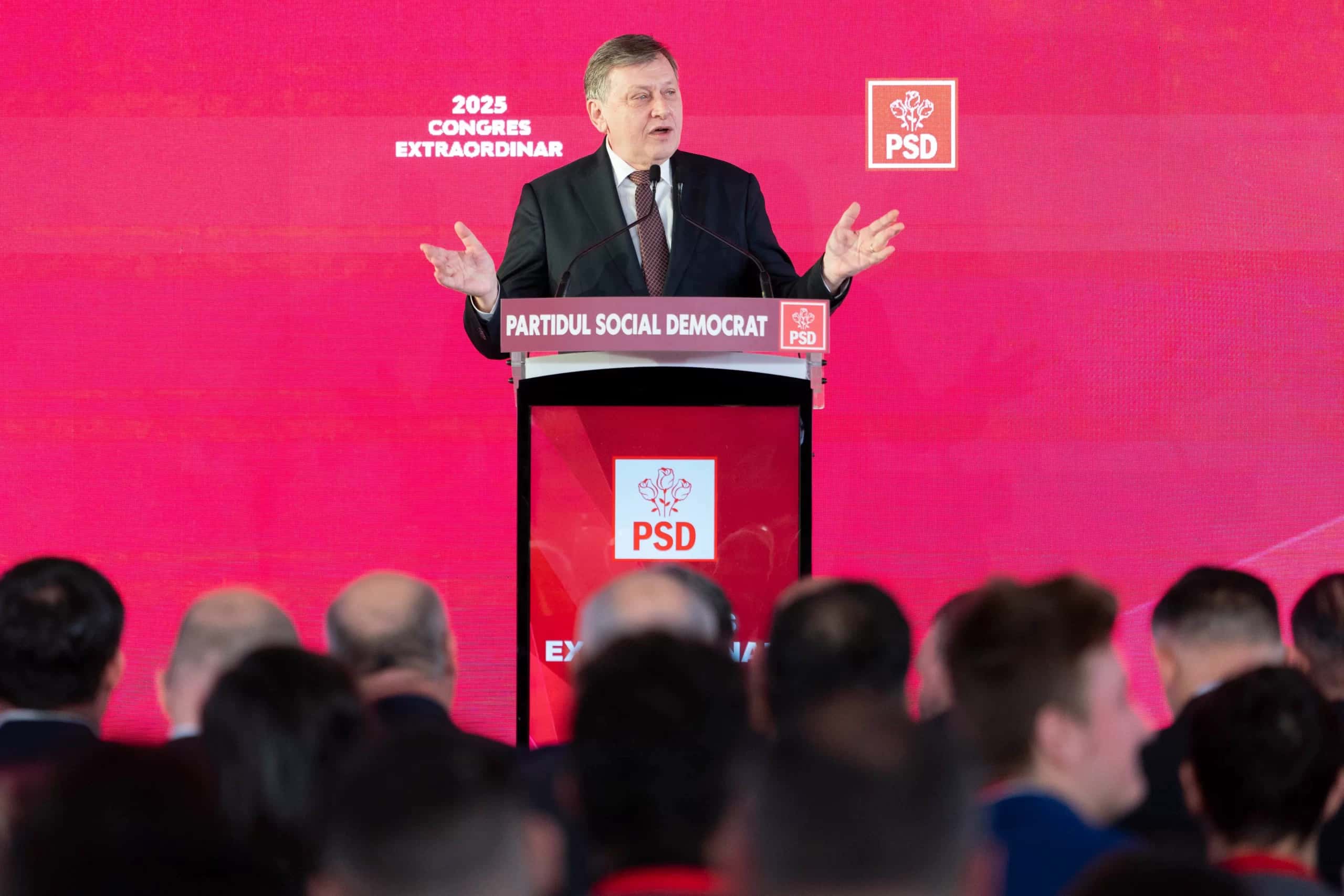 Crin Antonescu a fost validat candidatul coaliției la alegerile prezidențiale