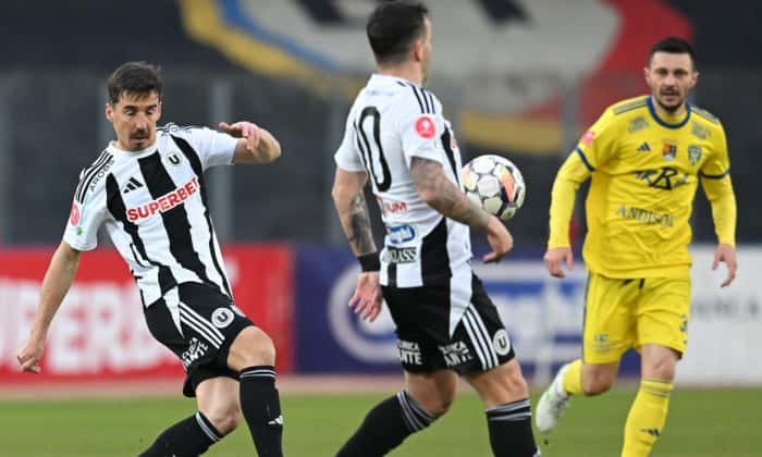 Universitatea Cluj și-a câștigat locul în play-off, după partida cu Unirea Slobozia, scor 3-2