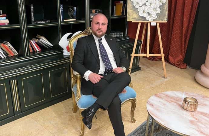Consilierul AUR implicat în furtul de cupru de la Târgu Jiu, exclus din partid