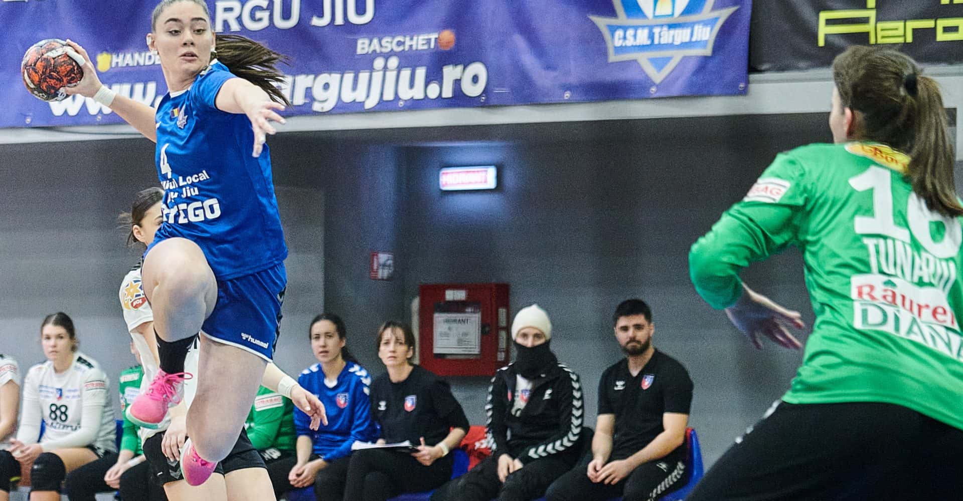 CSM Târgu Jiu întâlnește astăzi în deplasare SCM Râmnicu Vâlcea, într-un meci din Liga Florilor