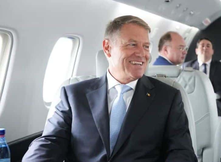 Cât au costat zborurile private ale lui Klaus Iohannis în cele 2 mandate