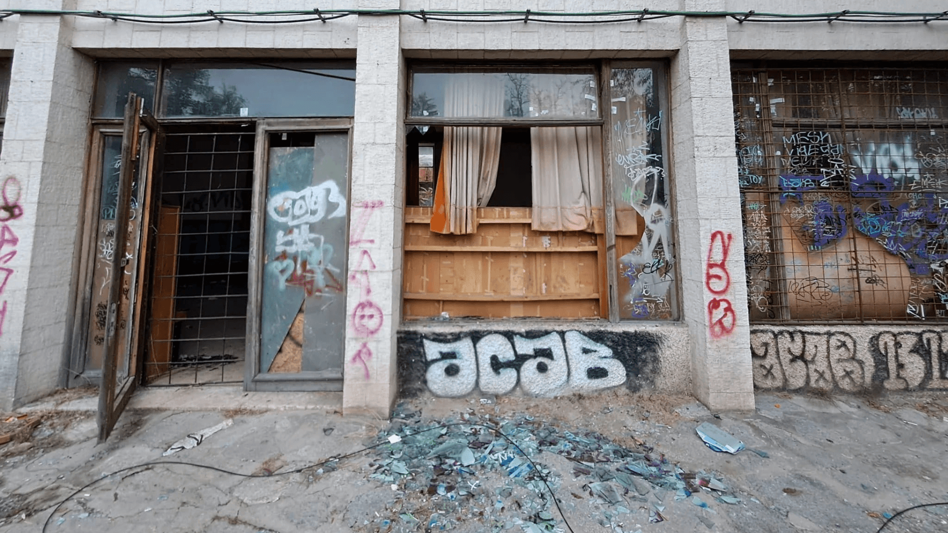 Un deceniu fără Casa de Cultură a Sindicatelor Târgu Jiu