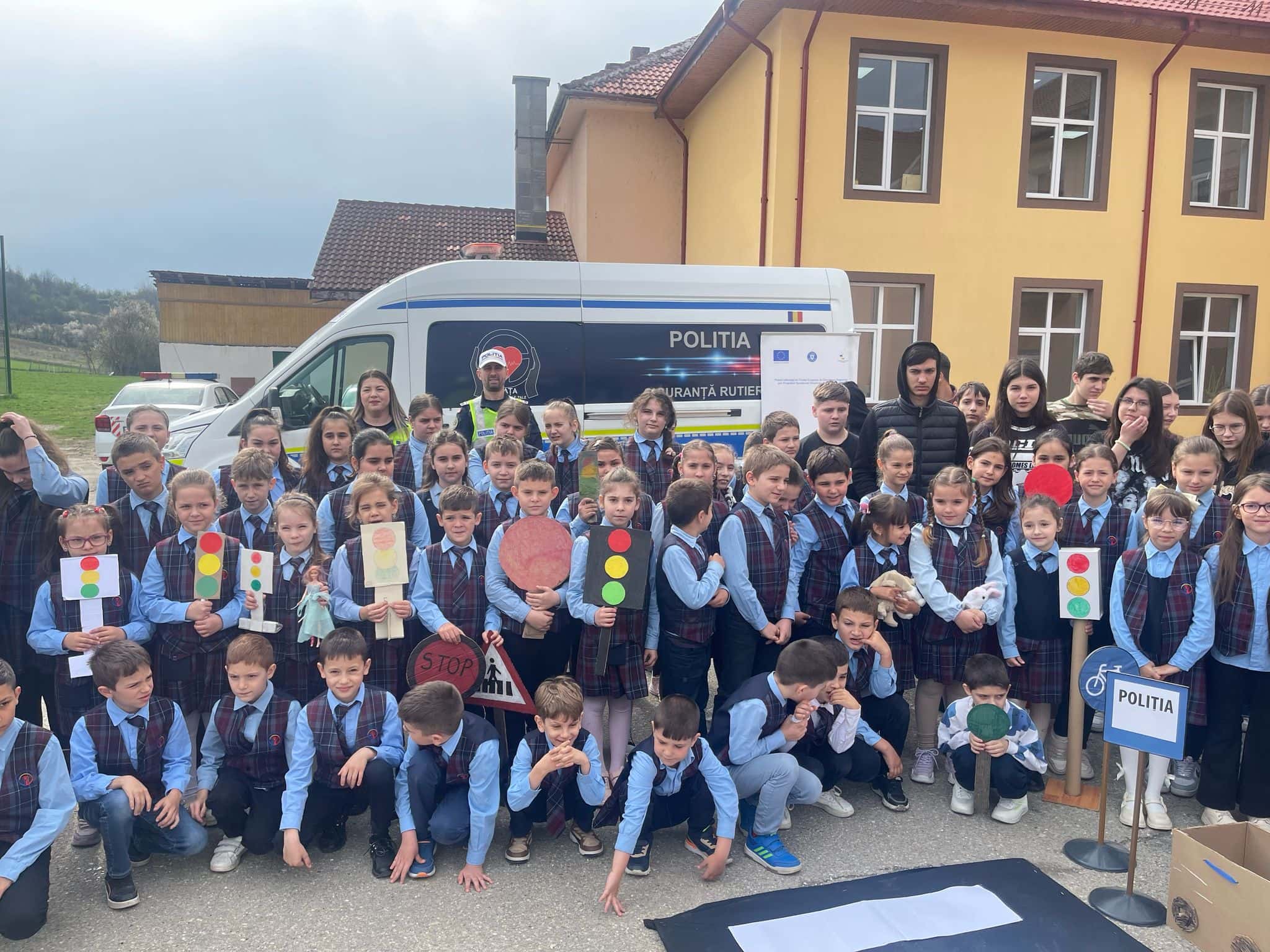 Educație rutieră în rândul elevilor de la Slivilești