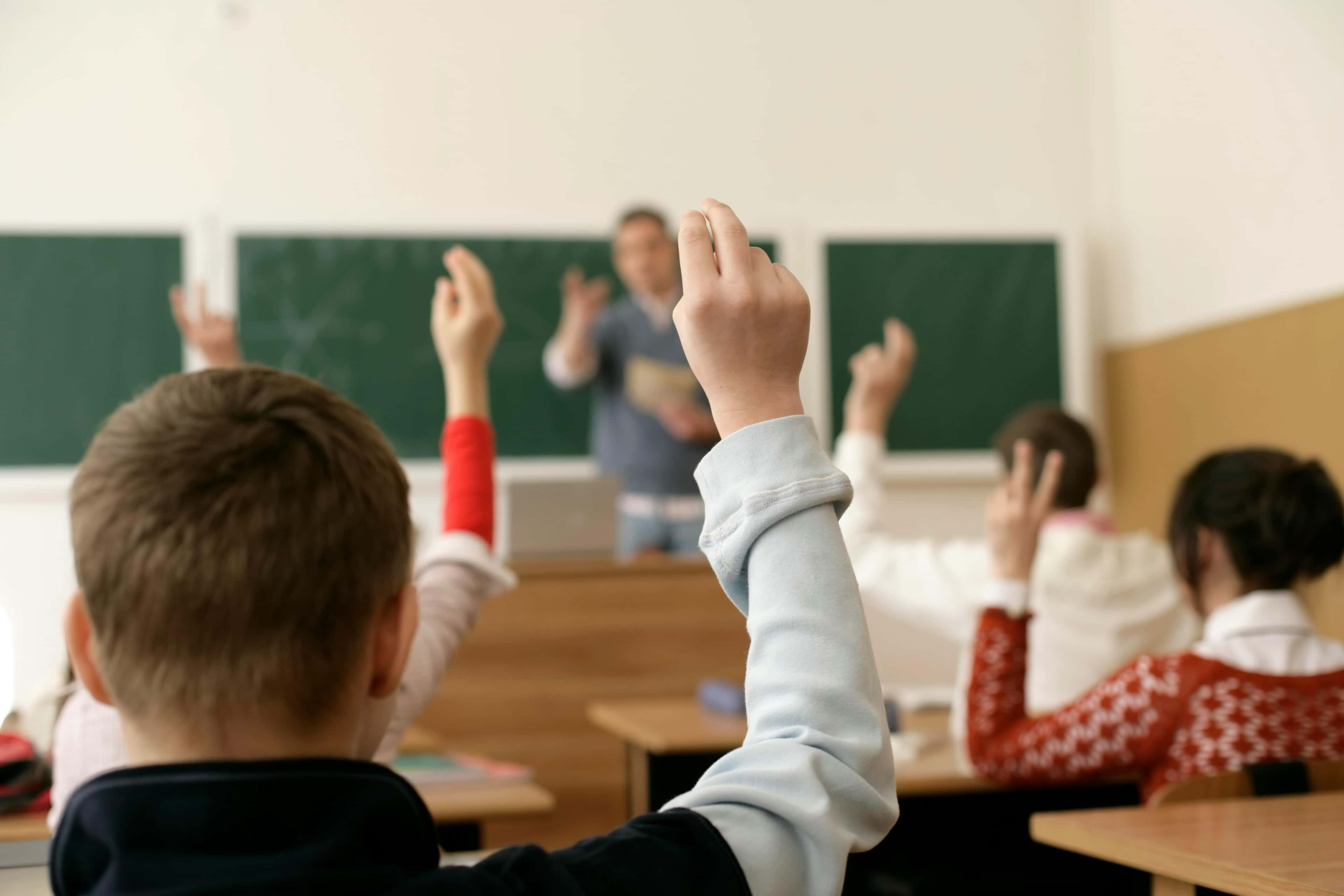 România, penultima în UE la citire, matematică și științe