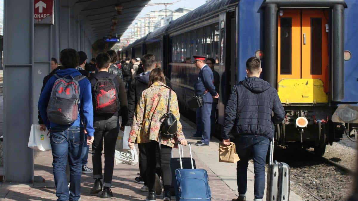 Călătorii CFR pot reclama problemele printr-un formular