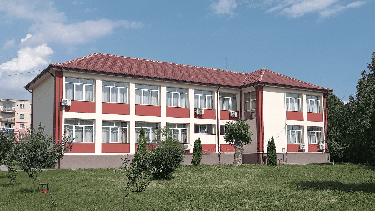 Școala Generală Nr. 1 Bumbești-Jiu strânge bani pentru propriul radio