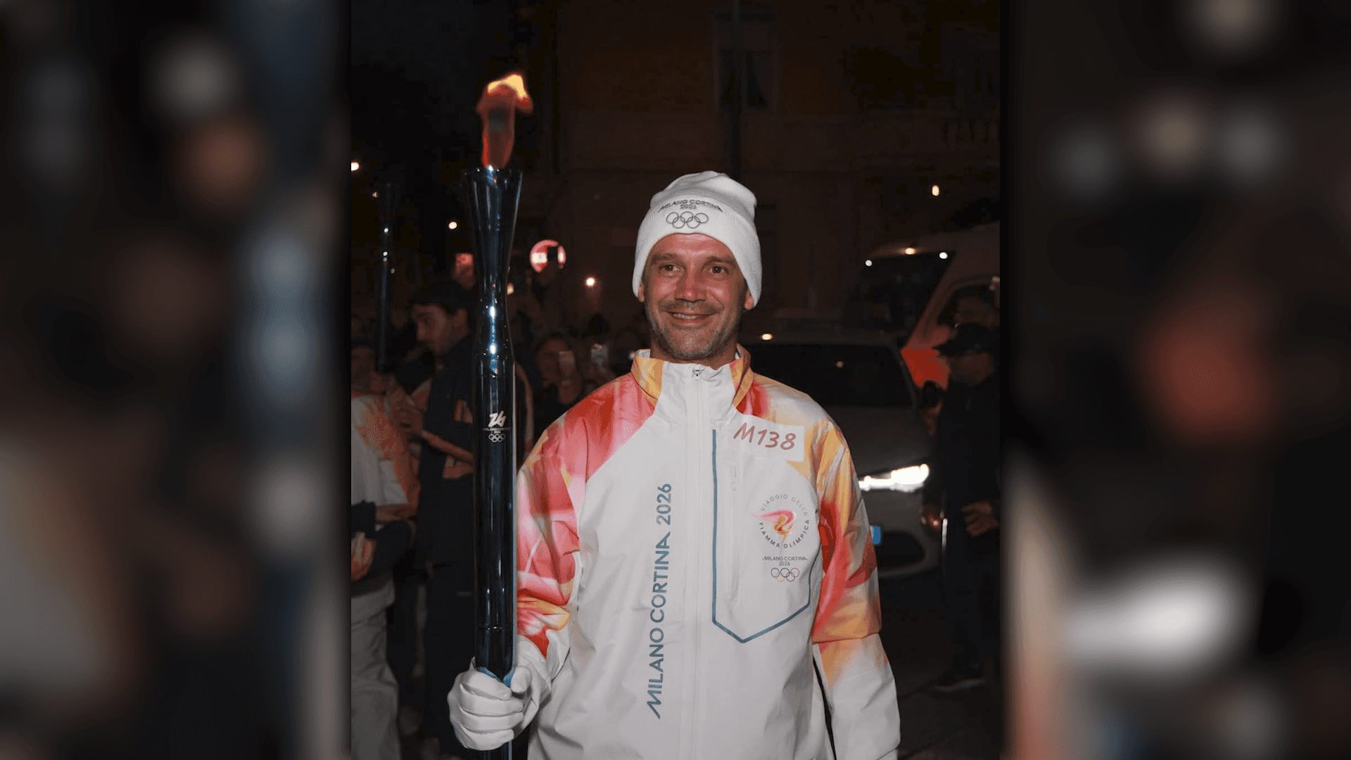Cristi Chivu a purtat torța olimpică