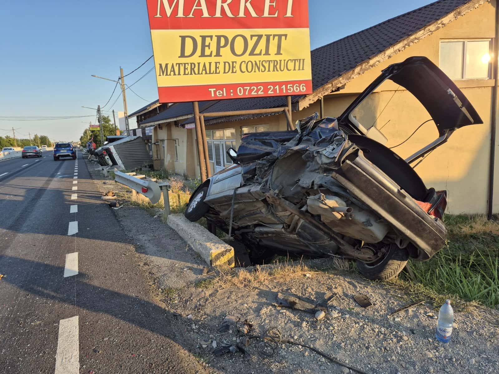 Foto: Trei persoane au fost rănite în urma unui accident produs pe DN 6