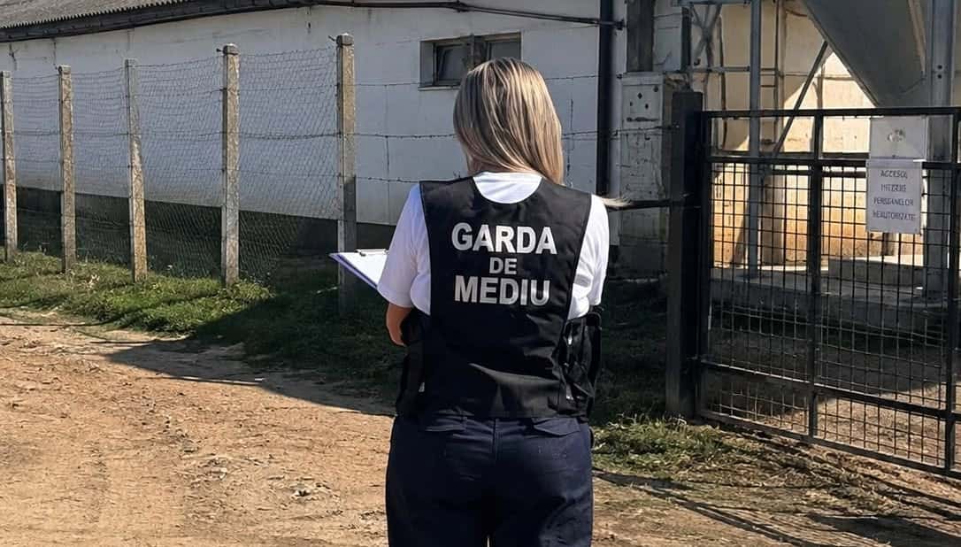 Amendă pentru mirosul neplăcut din Târgu Jiu