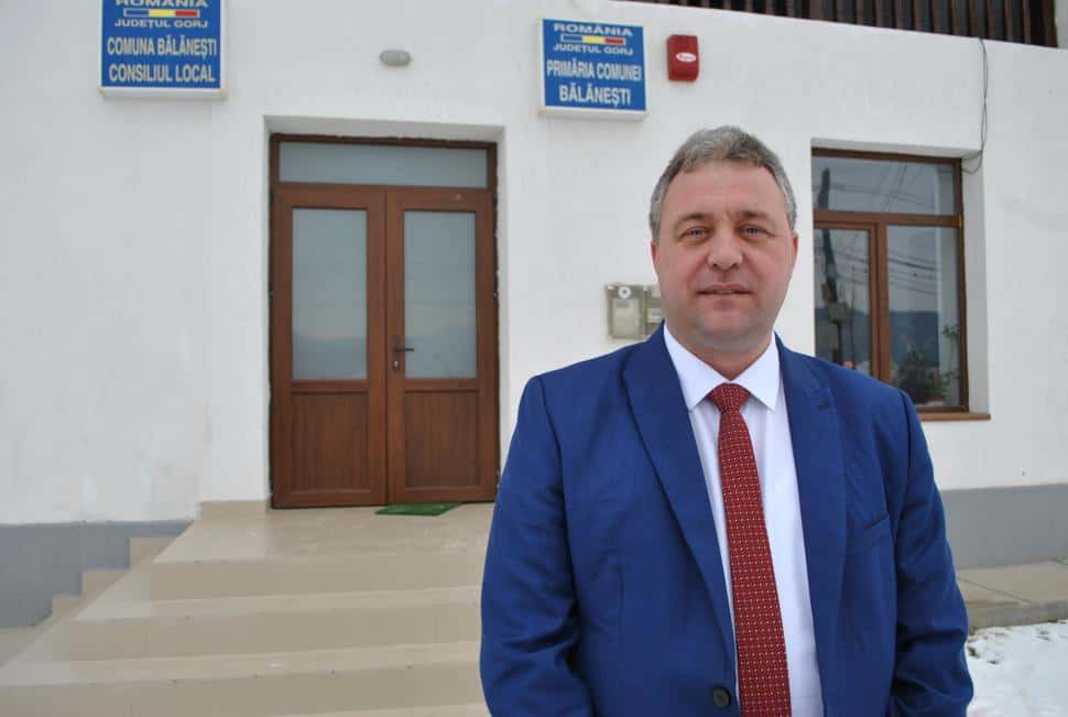 Primărie din Gorj dată în judecată pentru facturi neachitate